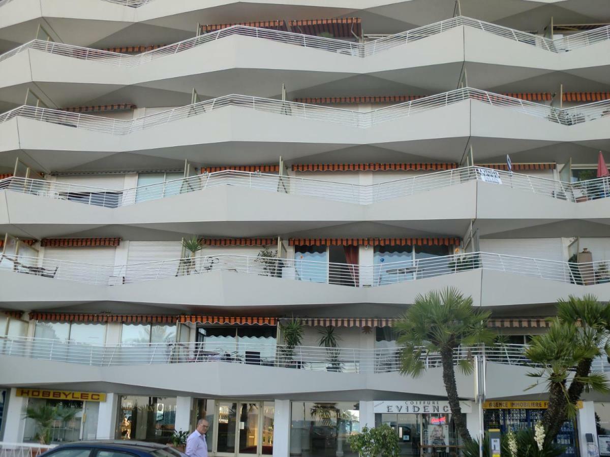 Le Chantilly Cagnes-sur-Mer Buitenkant foto